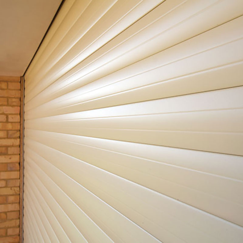 Gliderol Roller Garage Doors - Lath Outdoors