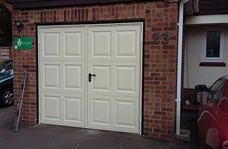 Great customer service, kept us informed throughout the process. Would recommend to others. Lara. Garage door fitted in Camberley, Surrey and supplied with additional internal locking and reconnected to the existing alarm system.